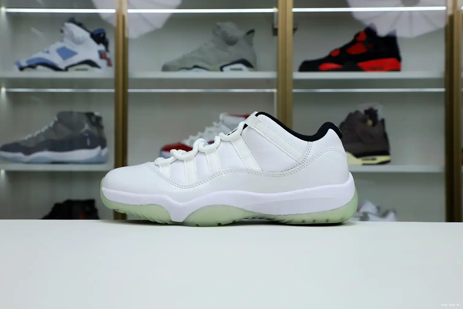AIR BLUE RETRO Kimikick LEGEND LOW 11 JORDAN 0812